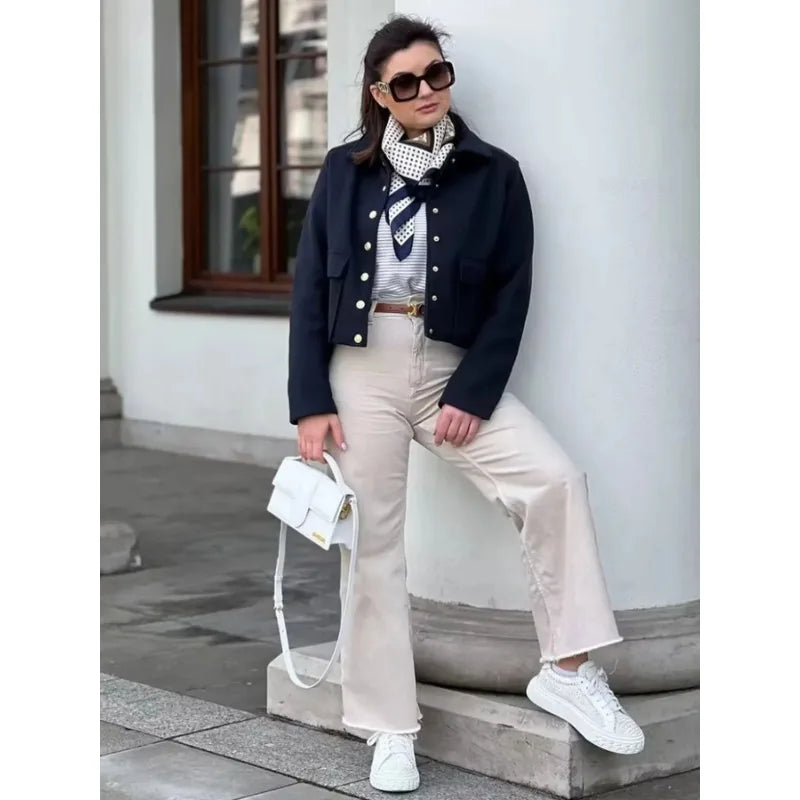 Veste femme décontractée courte boutonnée