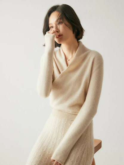 Pull femme élégant en maille avec col montant