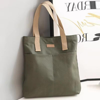 Sac à main carré elegante avec poches intérieures et fermeture éclair sécurisée