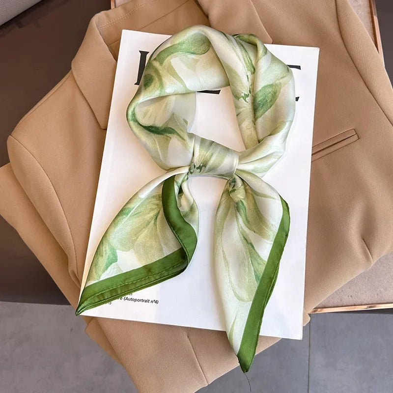 Foulard Carré Femme Satin Imprimé Multi-usage