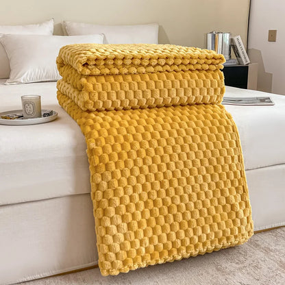 Plaid Peluche Jaune Doux et Confortable pour Lit ou Canapé - PanierRoyale