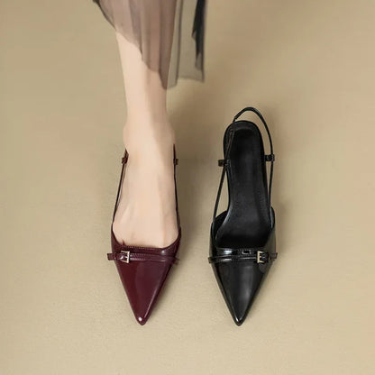 Sandales en cuir à talon moyen pour femme
