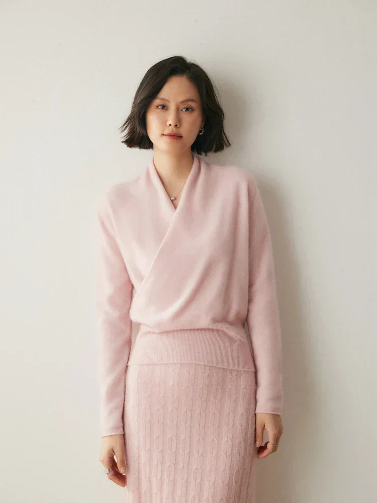 Pull femme élégant en maille avec col montant