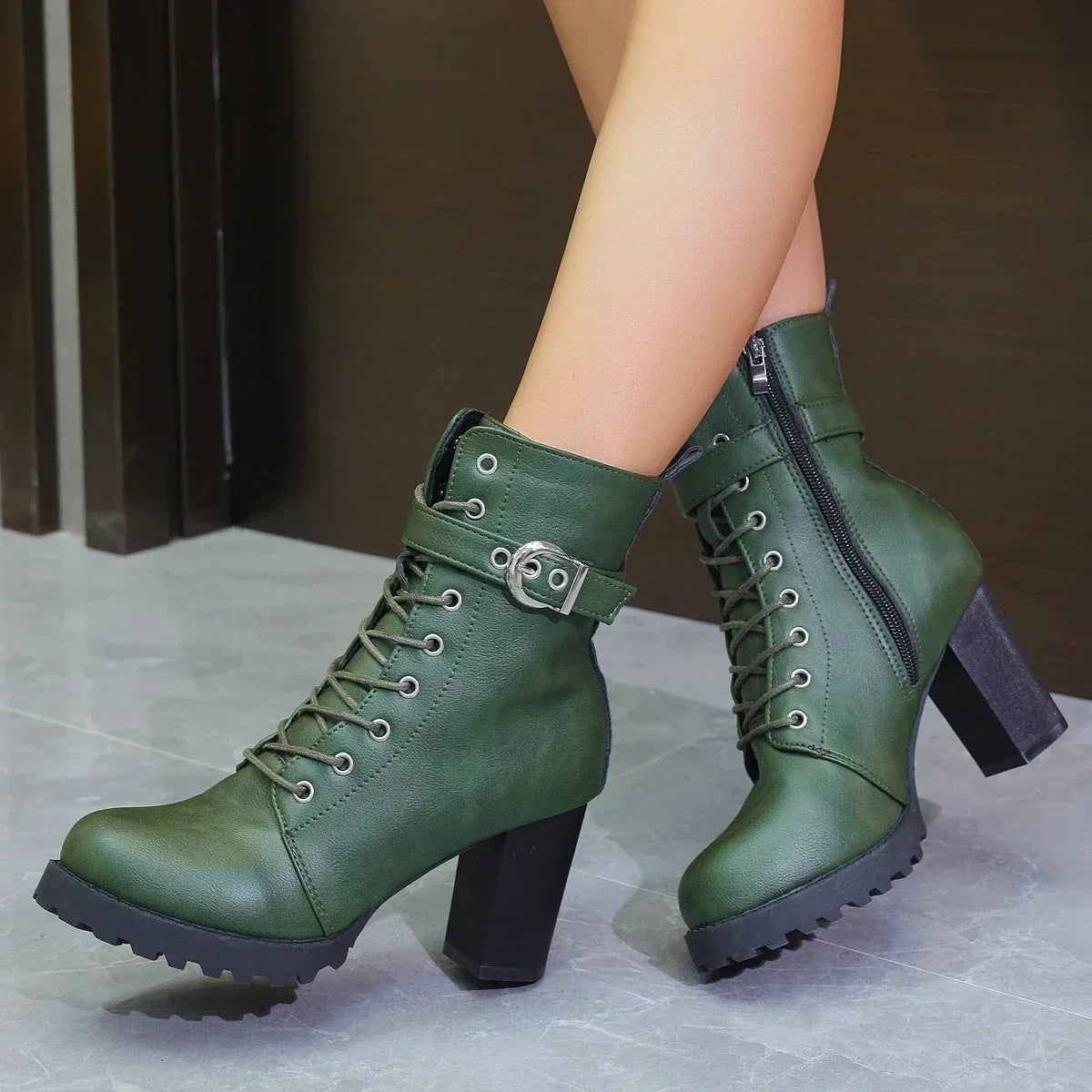 Bottines Femmes à Lacets avec Décoration à Boucle
