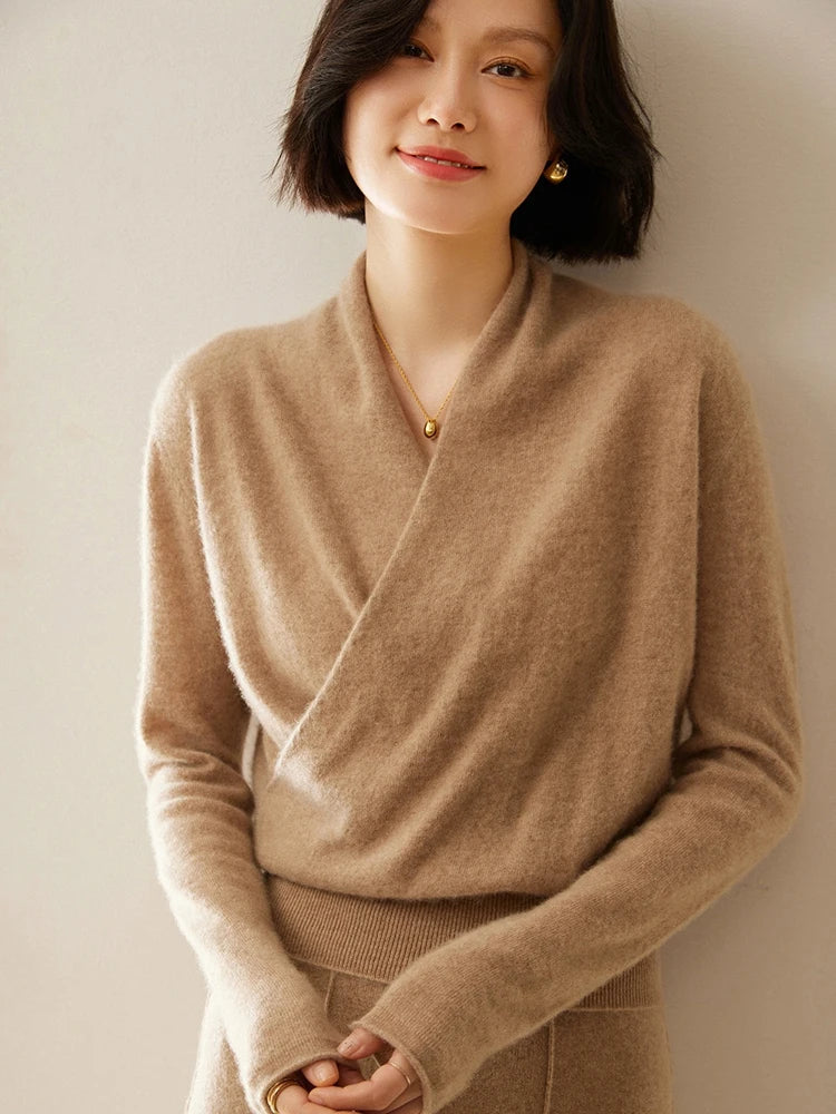 Pull femme élégant en maille avec col montant