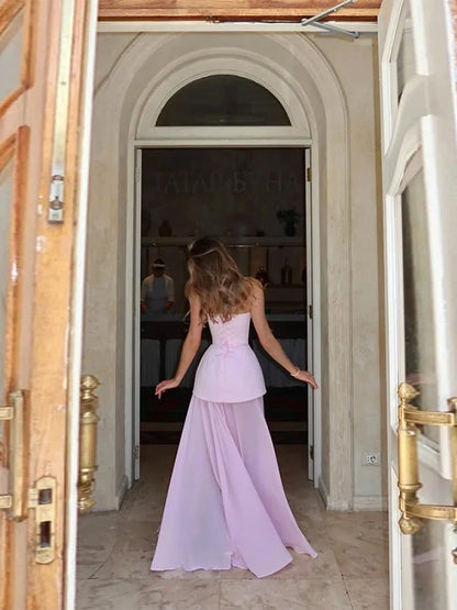 Robe de Mariage Chic avec Découpe en Cœur pour Invitées