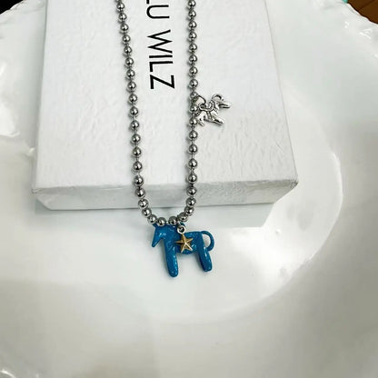 Collier Femme Perles Argentées Pendentif Cheval Classique