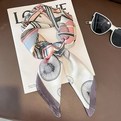 Foulard Carré Femme Satin Imprimé Multi-usage