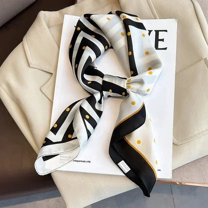 Foulard Carré Femme Satin Imprimé Multi-usage