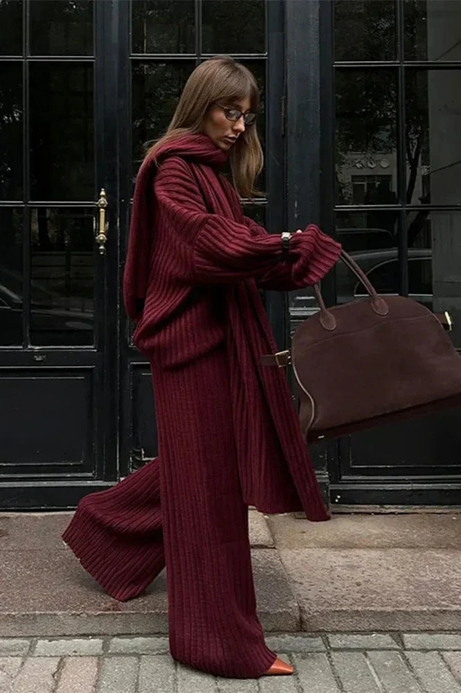 Tenue Hiver Chic : Pull Col Montant et Pantalon Femme Élégant - PanierRoyale