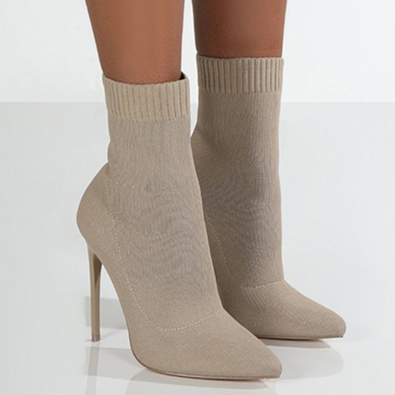 Bottines Féminines à Bout Pointu et Confortables