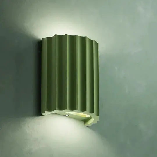 Lampe Murale Moderne en Résine Élégante - BerlinGlamour