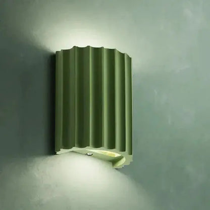 Lampe Murale Moderne en Résine Élégante - BerlinGlamour