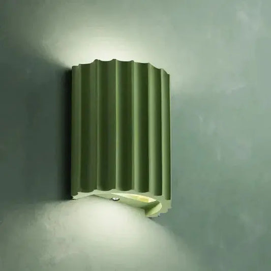 Lampe Murale Moderne en Résine Élégante - BerlinGlamour