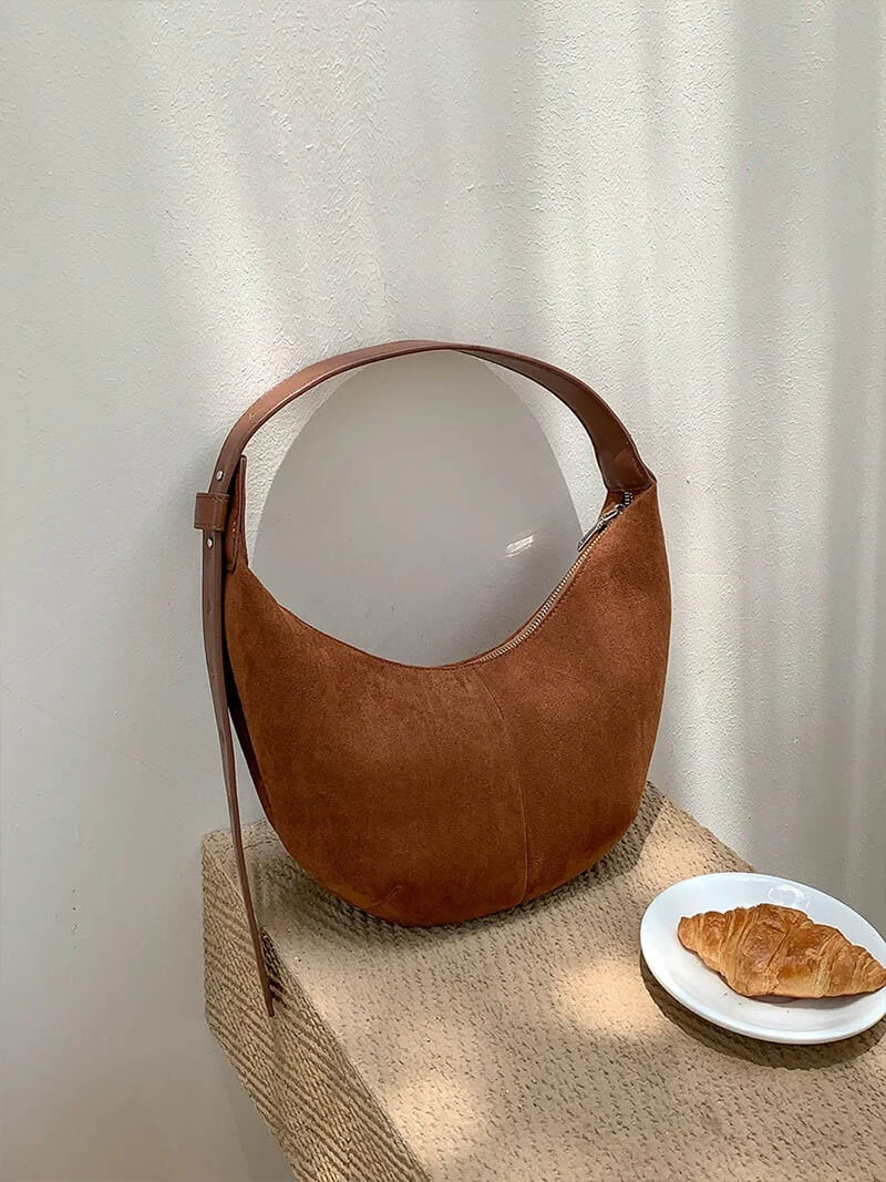 Sac à Main Cuir Souple en Forme de Croissant