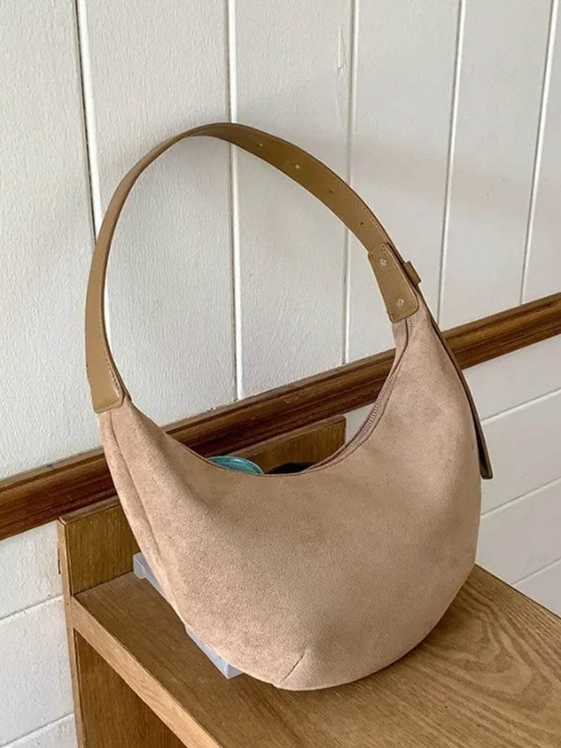 Sac à Main Cuir Souple en Forme de Croissant