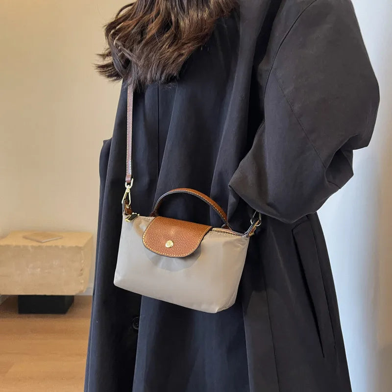 Sac à main en Cuir Bleu Marine Élégant