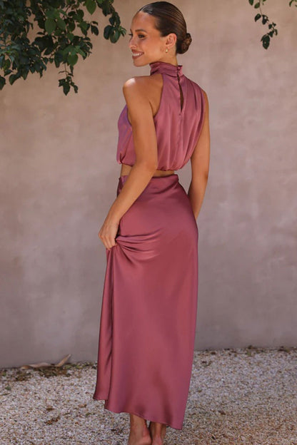 Robe Soirée Sans Manches en Satin Beige Féminine