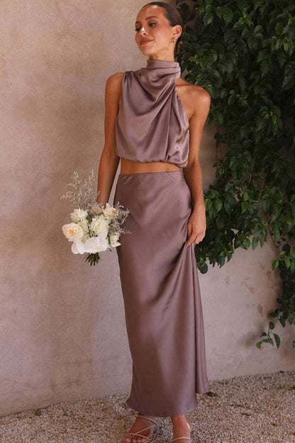 Robe Soirée Sans Manches en Satin Beige Féminine