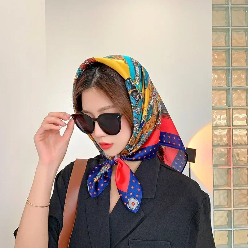 Foulard Carré Femme Satin Imprimé Multi-usage