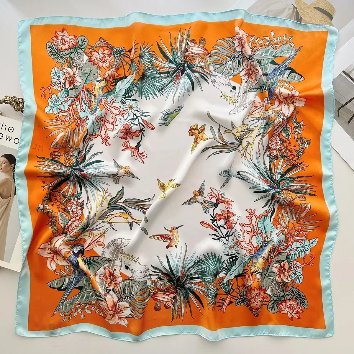 Foulard Carré Femme Satin Imprimé Multi-usage