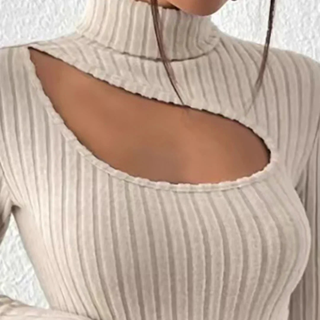 Pull Col Montant Asymétrique Beige Côtelé - PanierRoyale