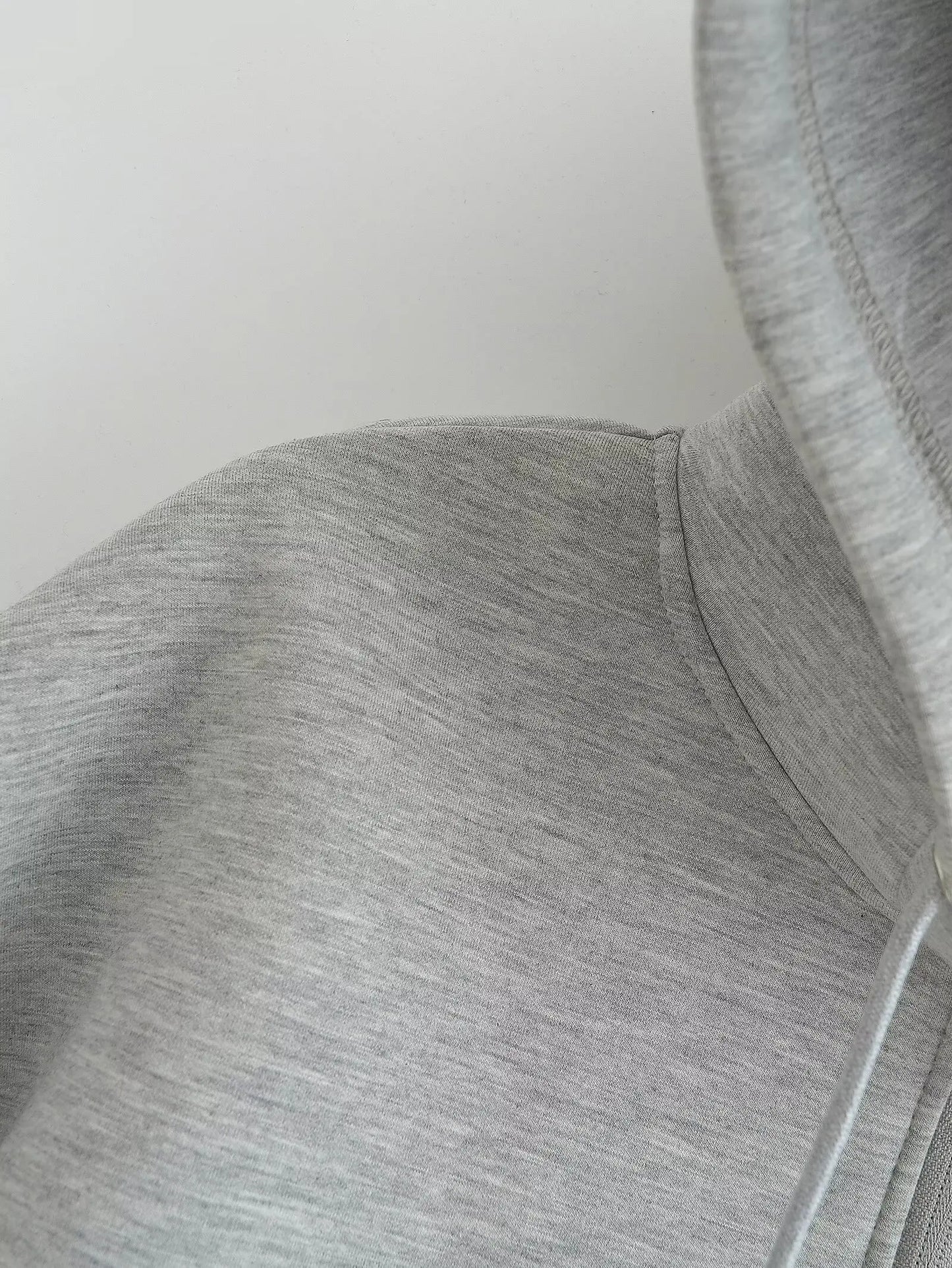Blouson femme décontracté à capuche et fermeture éclair