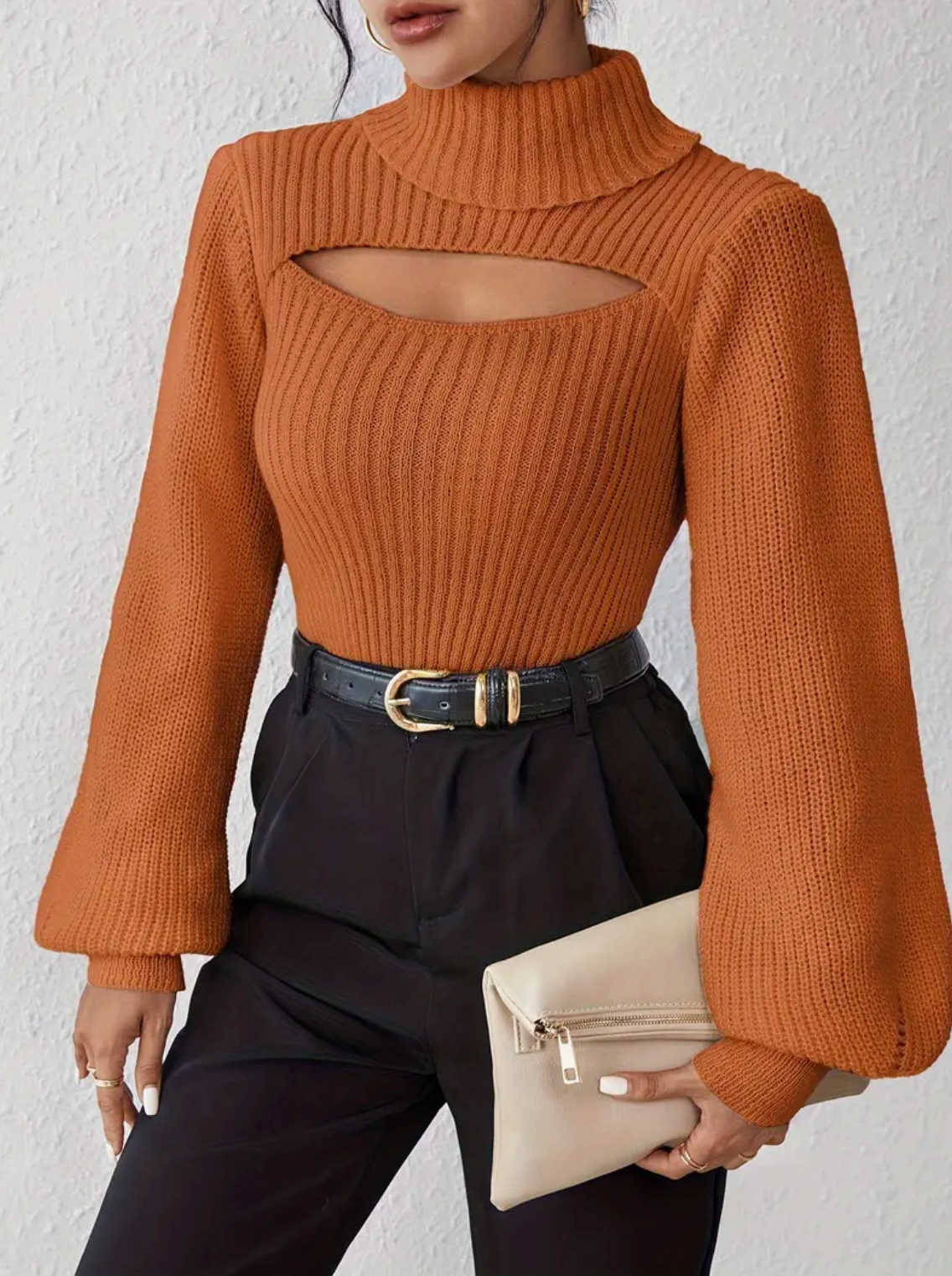Pull Col Montant Chic avec Détails Raffinés