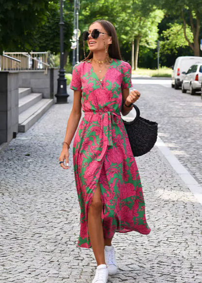 Robe Femme Fluide Coupe Portefeuille Motif Floral Manches Courtes - PanierRoyale