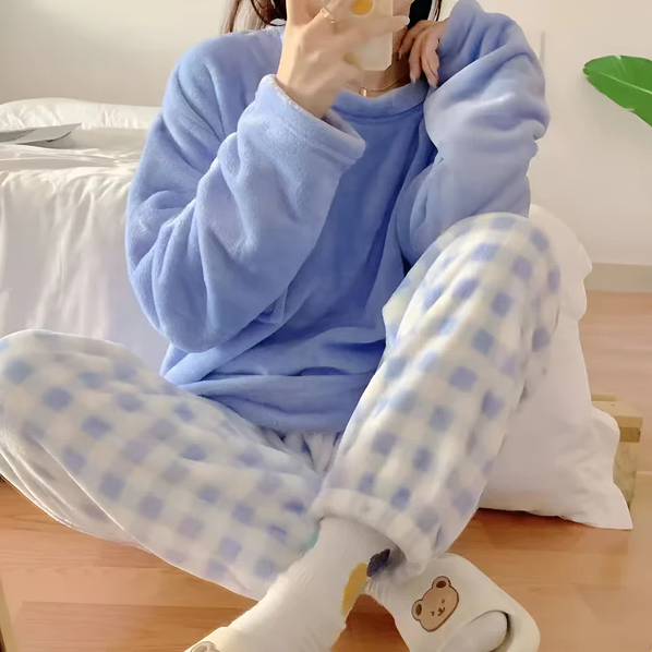 Pyjama Femme Confort et Doux pour Maison