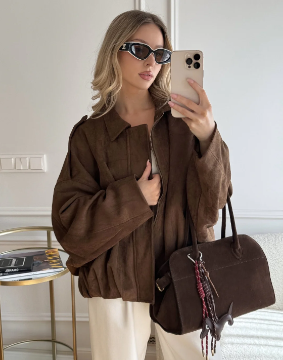 Manteau Femme Grande Taille Cuir Doux et Élégant - PanierRoyale