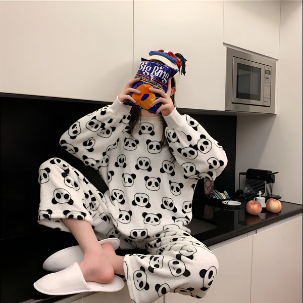 Pyjama Femme Confort et Doux pour Maison
