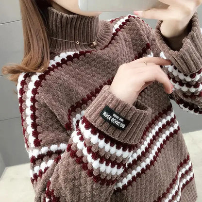 Pull Femme Col Montant Doux et Chic pour Hiver