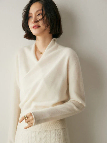 Pull femme élégant en maille avec col montant