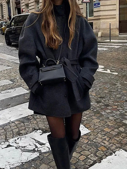 Manteau Femme Hiver Court et Chic avec Ceinture Réglable - PanierRoyale