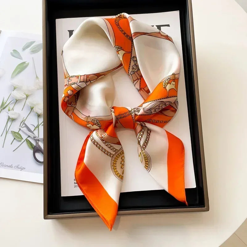 Foulard Carré Femme Satin Imprimé Multi-usage