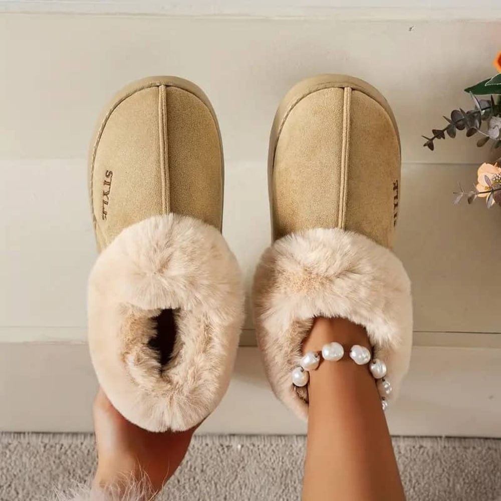 Pantoufles Peluche Chaudes et Confortables