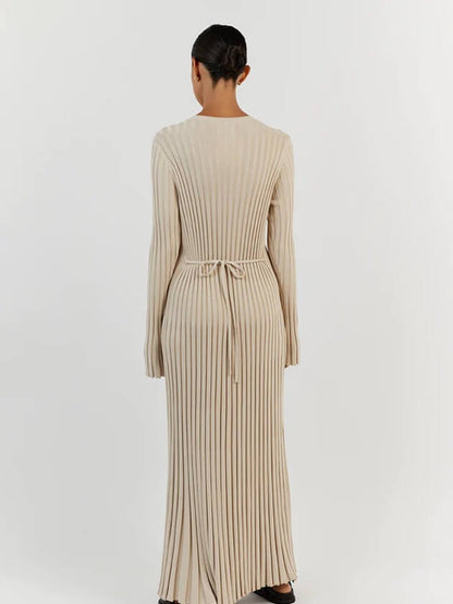 Robe Noire Grande Taille à Manches Longues