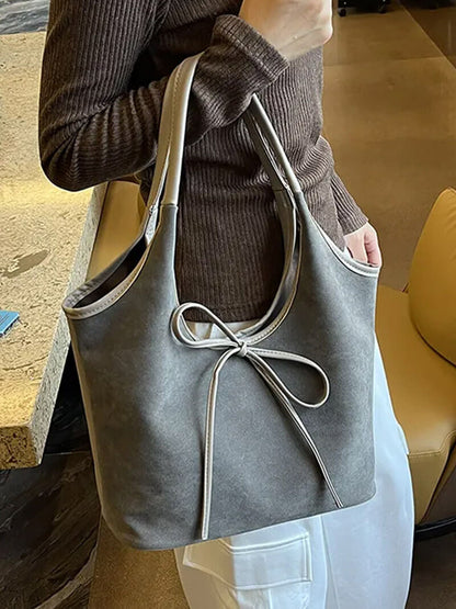 Sac à Main Suédois Chic et Élégant