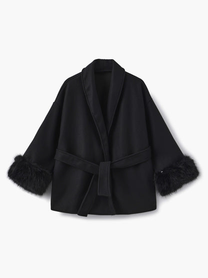 Manteau femme hiver court avec col en fausse fourrure élégant