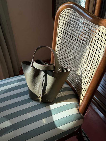 Sac Bucket en Cuir Imitation Élégant