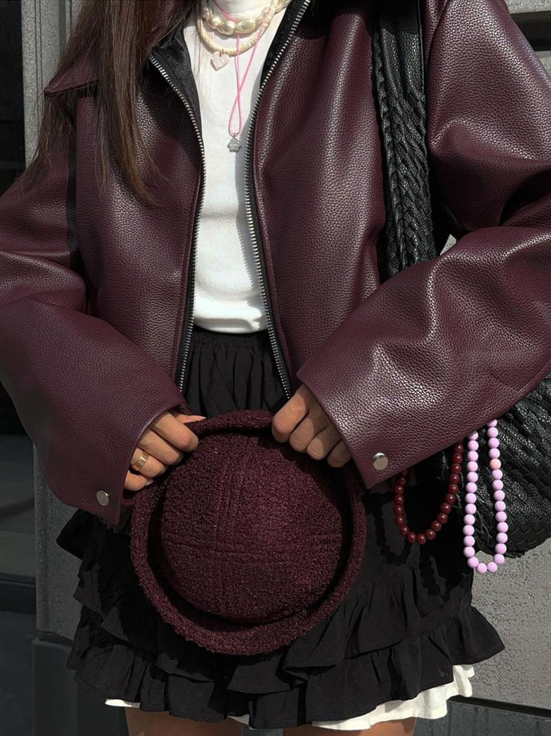 Blouson Cuir Rouge Fémimin et Élégant