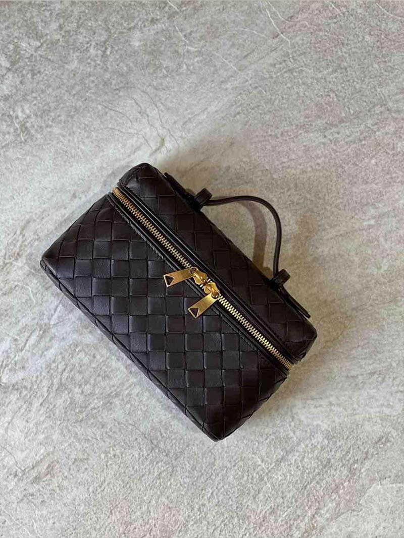 Sac à Main Tressé en Cuir Imitation Compact