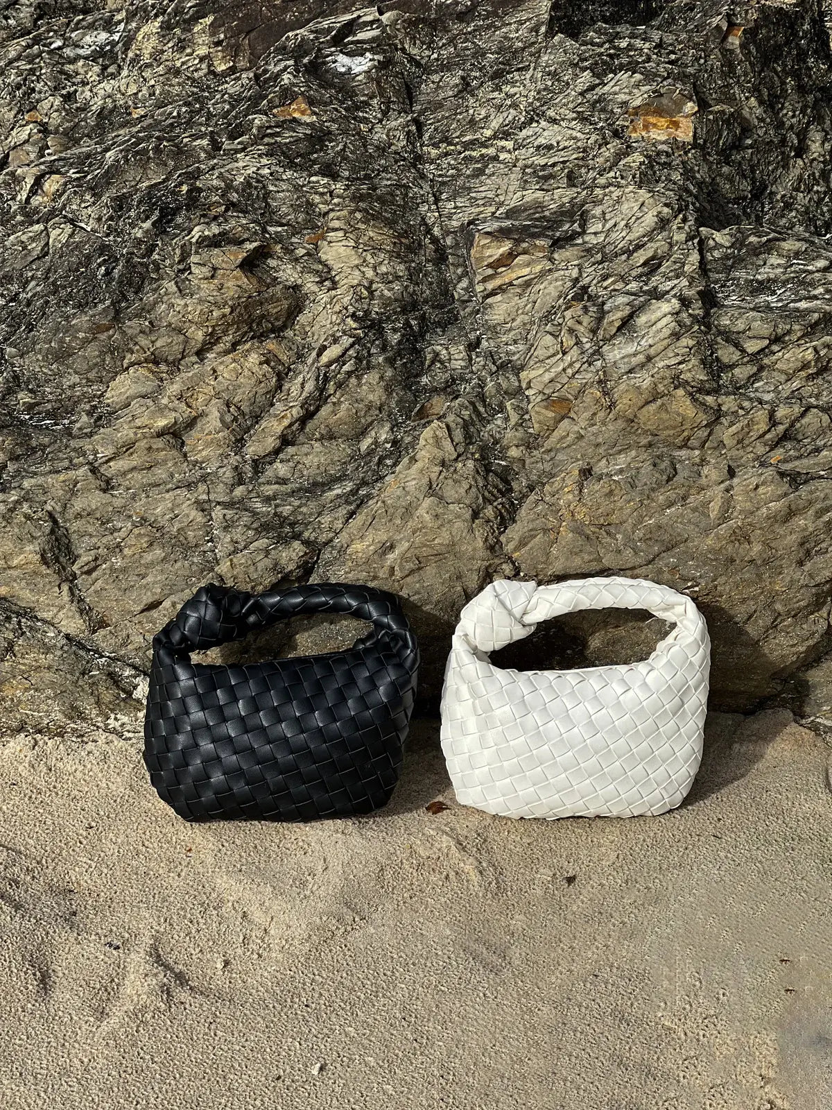 Sac à Main Tressé Petit Modèle