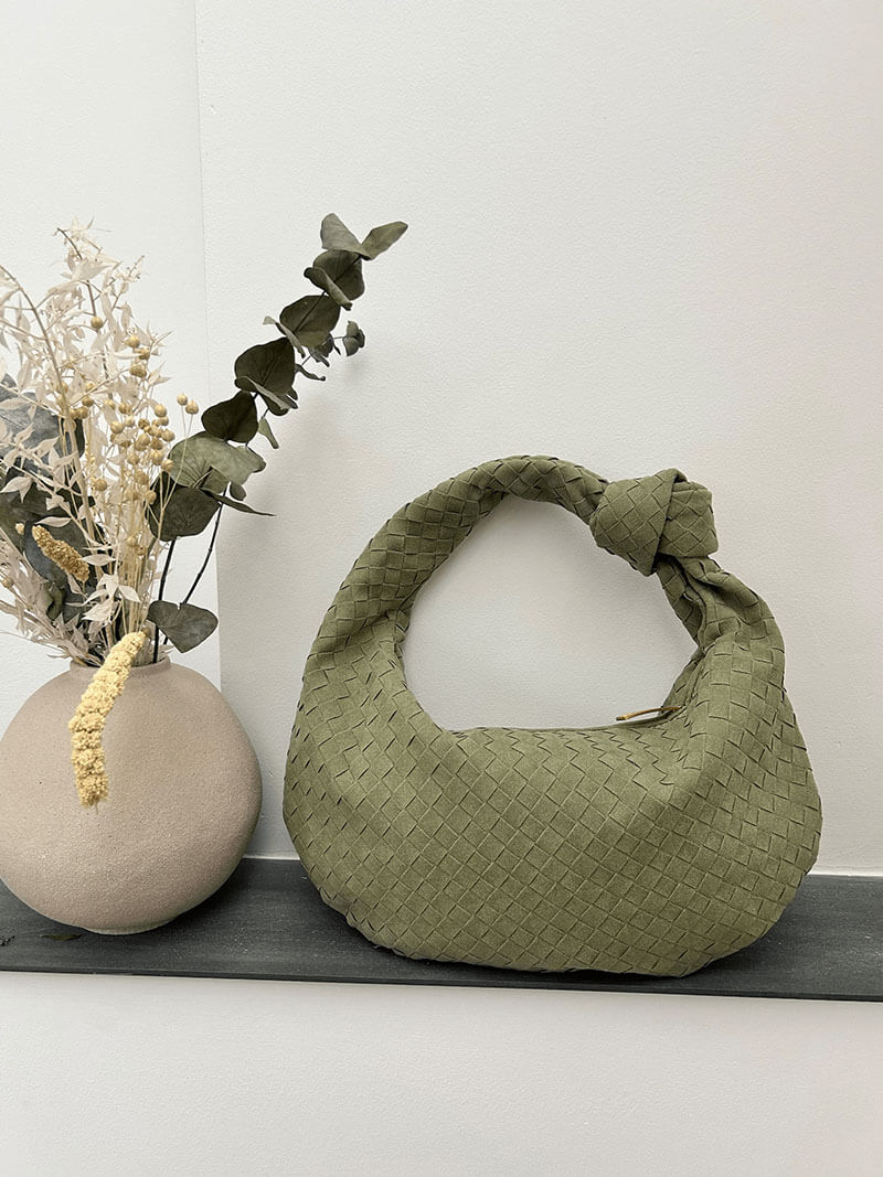 Sac Hobo Tressé avec Détail Nœud - Chic et Authentique