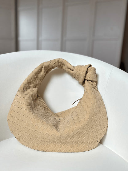 Sac Hobo Tressé avec Détail Nœud - Chic et Authentique