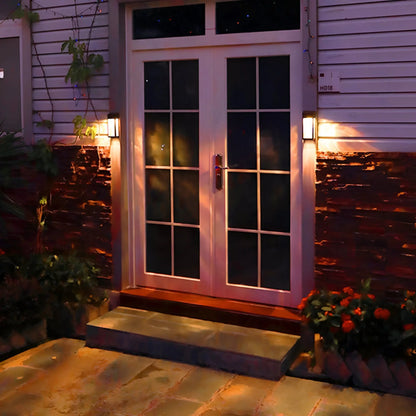 SolarGlow™ – Applique Murale Solaire Étanche avec Détection Automatique