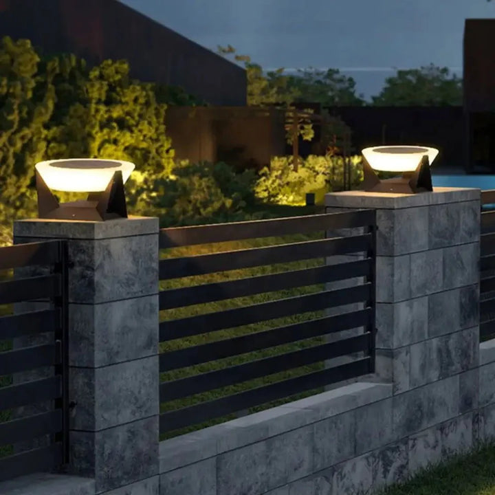 Solenya™ – Lampe d’Extérieur Solaire Design Étanche et Rechargeable USB