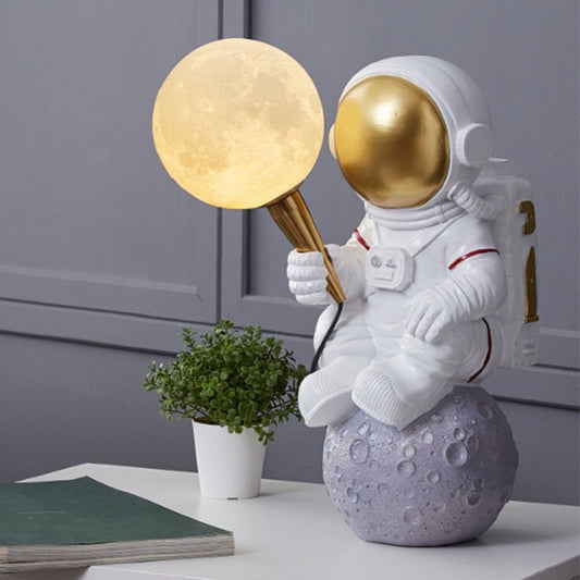 Stellune™ – lampe de table d'astronaute