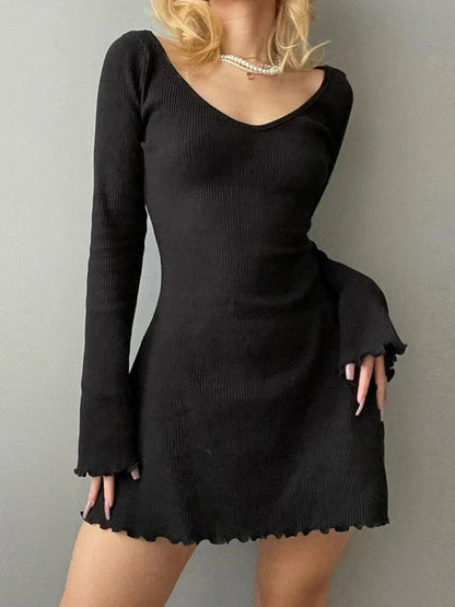Robe femme décontractée col V manches longues → Robe féminine décontractée col en V